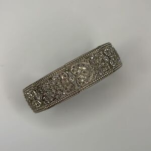 Premier Designs Vintage “Unbelievable” Stretch Bracelet